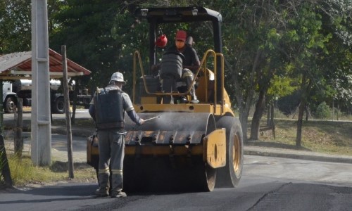 Prefeitura de Porto Real realiza melhorias em vias públicas