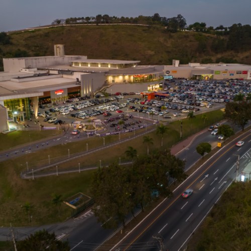 Shopping Park Sul amplia estacionamento com 700 novas vagas cobertas em projeto de expansão