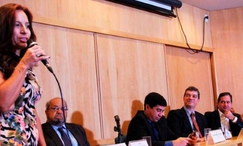 Deputada Ana Paula Rechuan incentiva produção leiteira no sul do estado