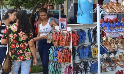 ‘Rua de Compras’ especial atrai 90 mil pessoas em VR