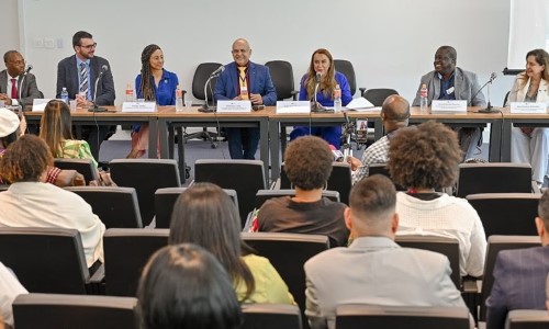 Alerj debate importância da cooperação comercial entre Brasil e Angola 