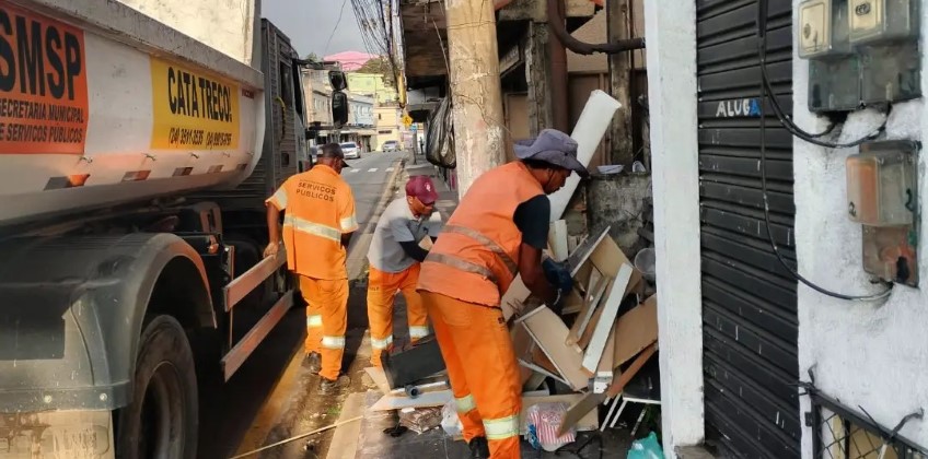 Caminhão Cata-Treco vai circular por três bairros de Volta Redonda entre terça e quinta-feira 