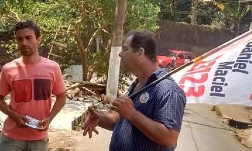 Candidato a vereador Daniel Volpe Maciel caminha por vários bairros de Barra Mansa