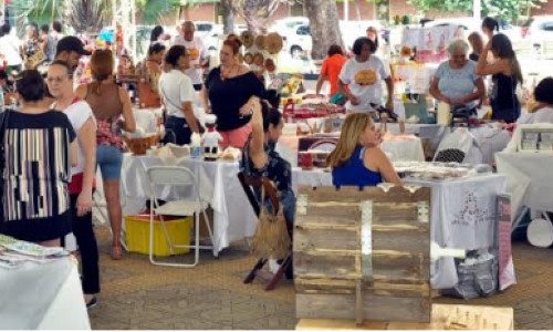Feira Mix reúne 80 artesãos na Praça Brasil em VR