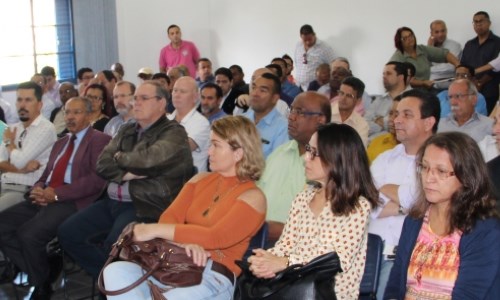 VR: Baltazar recebe apoio da comunidade evangélica