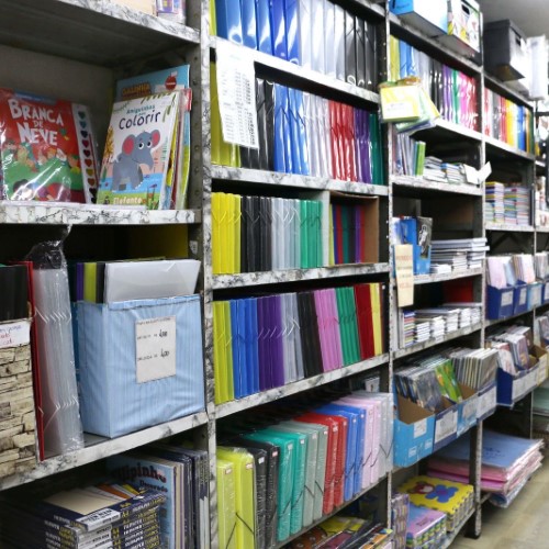 Procon de Barra Mansa orienta sobre compra consciente de material escolar no retorno às aulas