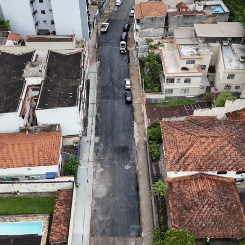 Prefeitura de BM libera trânsito na Rua Major Eduardo Pereira da Costa Rangel, no Verbo Divino