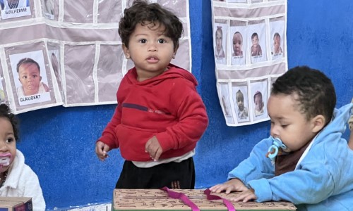 Creche Geralda Muzza promove projeto “Contos para ler, histórias para sonhar” em Pinheiral