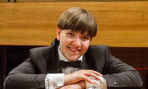 OSBM recebe pianista vencedor do Programa Prelúdio da TV Cultura