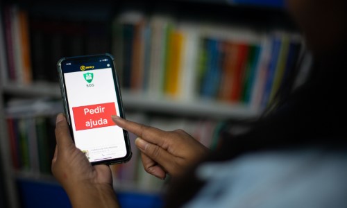 Botão do pânico é mais uma tecnologia aliada no combate à violência nas escolas de Volta Redonda