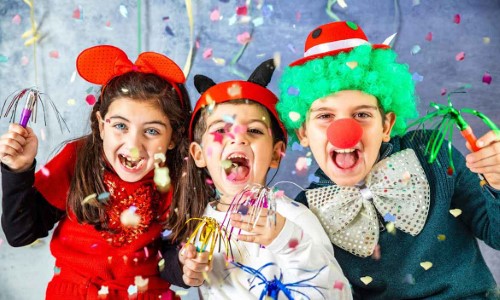 Carnaval em Volta Redonda: Bailinho e Bloquinho no Shopping Park Sul
