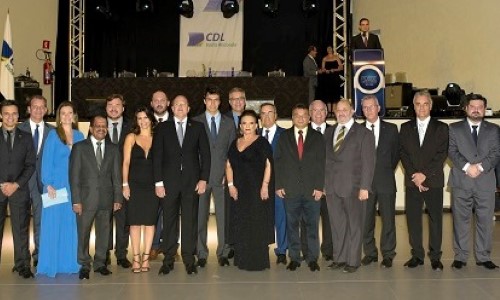 Posse da CDL de Volta Redonda reuniu lideranças da região