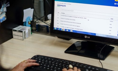 Desburocratização vai gerar economia de quase R$ 2 milhões em VR