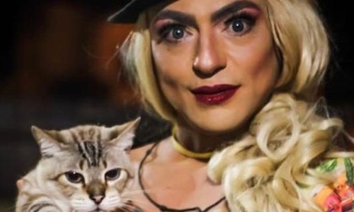 Glamour, Música e Entretenimento com a Drag Queen Ludovick