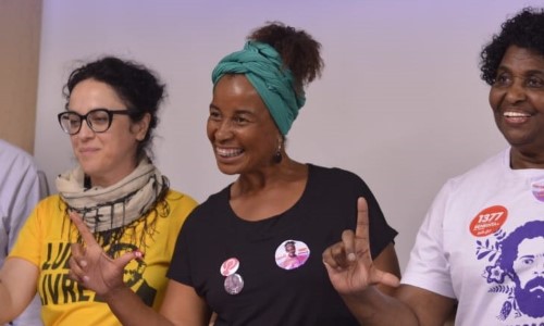 Lançamento de candidatura de Professora Clarice conta com presença de Marcia Tiburi