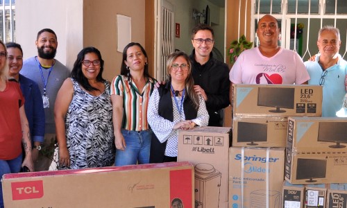 Conselho Tutelar de Pinheiral recebe carro e equipamentos