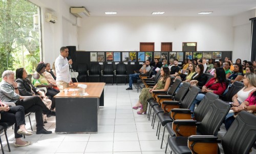 Barra Mansa homenageia enfermeiros pelo resultado alcançado no ‘Previne Brasil’