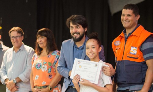 Defesa Civil nas Escolas forma 178 estudantes em VR