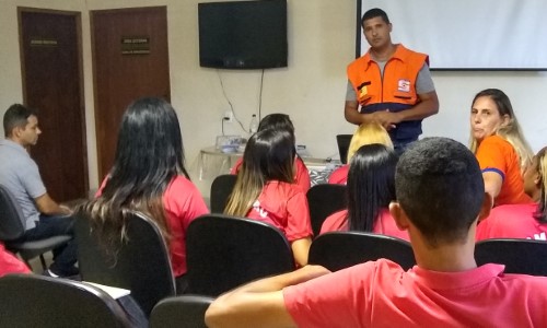 Defesa Civil de Volta Redonda recebe Bombeiros Civis