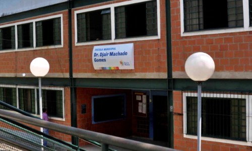 Aulas em escolas afetadas pelas chuvas são retomadas em Barra Mansa