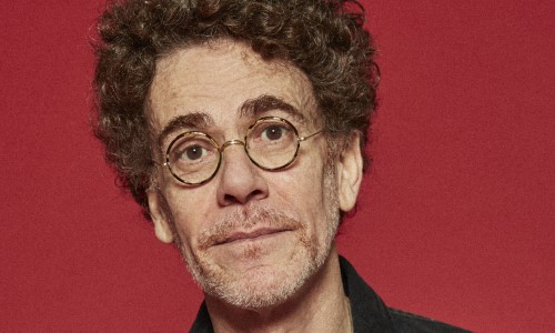 Nando Reis lança álbum triplo e prepara turnê por 25 cidades