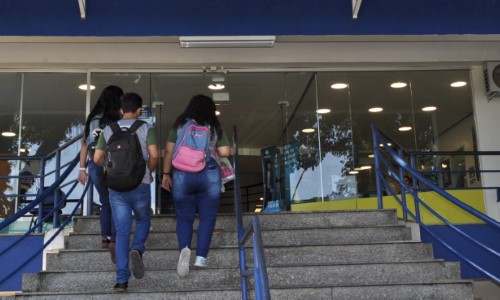   Estácio Resende oferece 70% de desconto em cursos de graduação presencial