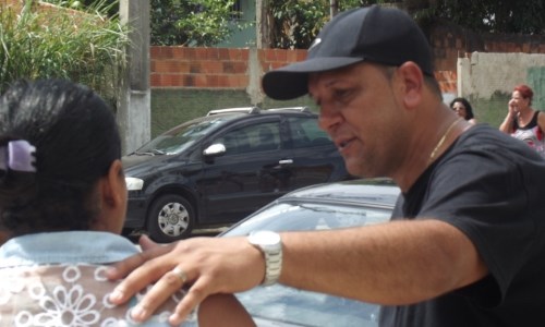 Candidato a vereador Fabio Silva percorre bairros de Porto Real