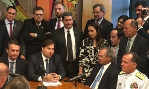 Deputado Furtado participa de reunião com Bolsonaro