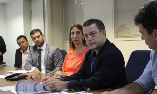 Prefeito de Piraí Dr. Luiz Antonio é reeleito presidente da Aemerj