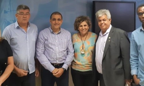 Deputado Marcelo Cabeleireiro reitera pedidos do Médio Paraíba ao secretário estadual de Saúde
