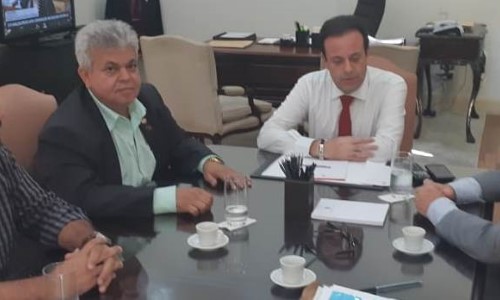 Deputado Marcelo Cabeleireiro intervém para retorno do Programa Curumim na Casa da Criança