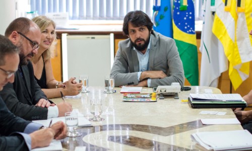 Prefeito de VR recebe representantes da K-infra buscando melhorias para mobilidade urbana
