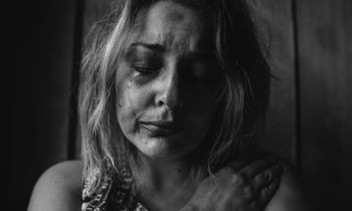 Violência contra as mulheres é destaque em relatório da Human Rights Watch  