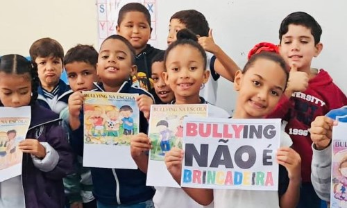 Escola de Pinheiral desenvolve projeto para ensinar valores e combater o bullying
