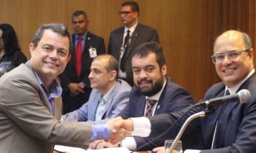 Prefeito de Piraí assina termo de cooperação com o Estado para garantir melhorias na saúde