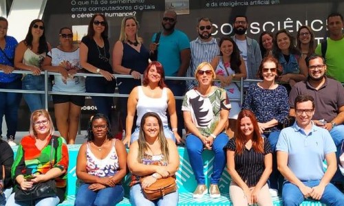 Professores da rede municipal de ensino de BM ganham viagem cultural 
