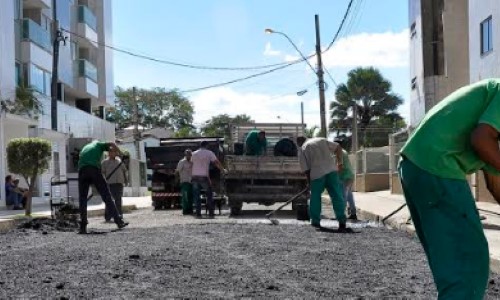 Ruas de VR seguem recebendo a Operação Tapa-Buraco