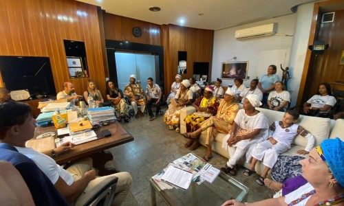 Prefeito de Barra do Piraí recebe representantes de religiões de matrizes africanas