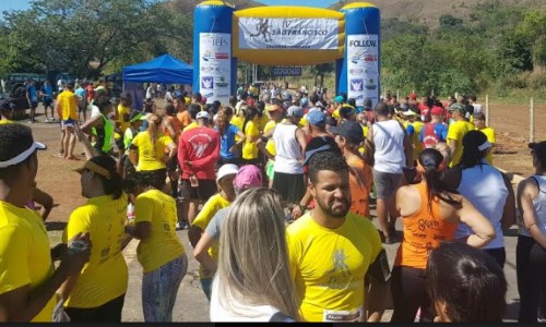 Corrida rústica reúne centenas de participantes em Barra Mansa