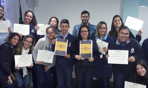 Saae-BM forma primeira turma no curso de Libras