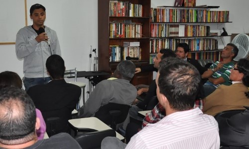 Gleidson Luiz assume compromisso com idosos e pessoas portadoras de deficiência