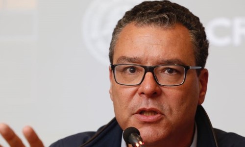 Trindade, do Partido Novo, defende fim da vistoria de veículos no Rio
