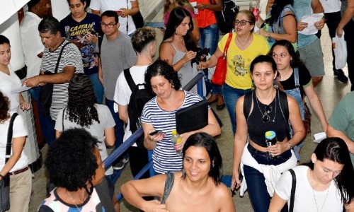  Prova prática de libras é aplicada para candidatos em Volta Redonda