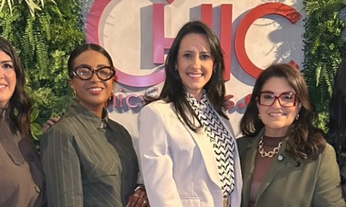 Conexão UNNA estreia com sucesso e reúne mais de 60 mulheres em encontro sobre Inteligência Emocional