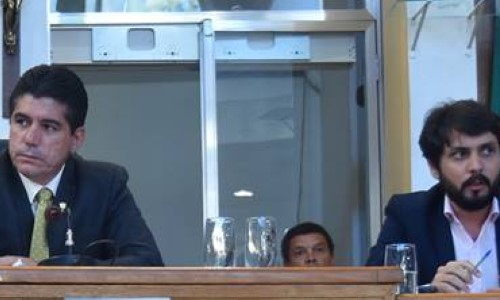 Executivo e Legislativo começam 2017 com mesmo discurso em Volta Redonda